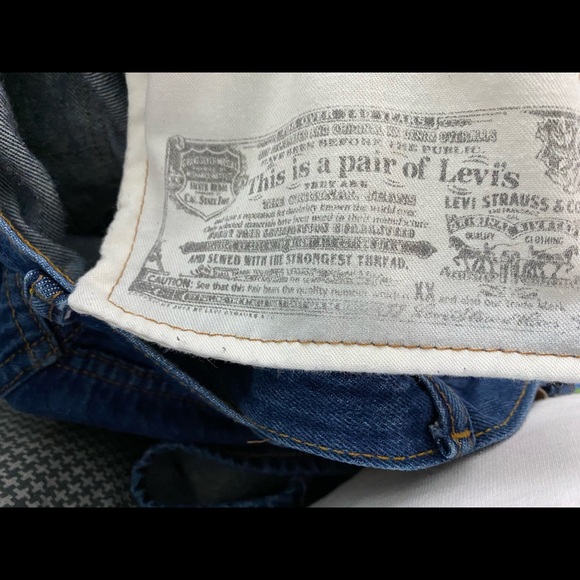 EUC RARE 501 BUTTON FLY V-STITCH DENIM JEANS - Picture 2 of 12